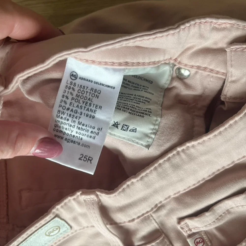 Ag Adriano goldschmied prima crop Powder pink midrise cigarette crop Size 25R - Picture 8 of 9